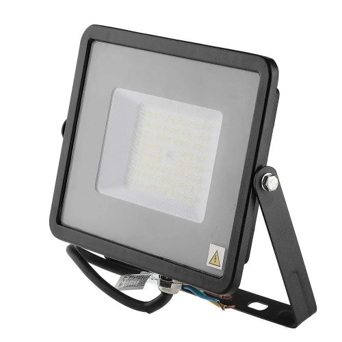 V-TAC 50W LED reflektor 115lm/W 100° 4000K fekete házas (Samsung Chip) - 21760